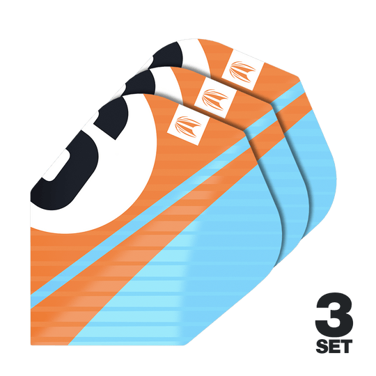 Target Pro Ultra Chicane Orange No6 Flights - 3 Sets Das Bild zeigt drei Sets von Target Pro Ultra Chicane Orange No6 Flights für Dartpfeile. Die Flights sind in Orange, Blau und Schwarz gestaltet und tragen das Target-Logo.
