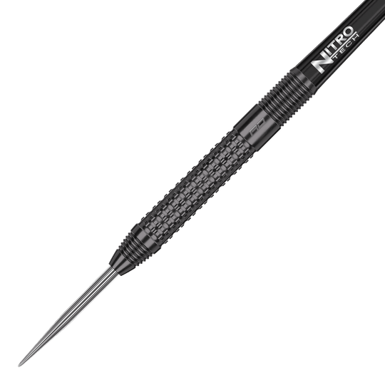 Red Dragon T-800 Steeldarts Das Bild zeigt einen Red Dragon T-800 Steeldart. Der Dartpfeil hat ein schwarzes, strukturiertes Griffstück und eine scharfe Metallspitze.