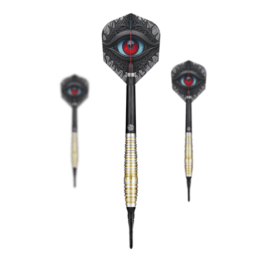 Shot Celt Balor Softdarts Auf dem Bild sind drei Softdarts der Marke Shot Celt Balor zu sehen. Die Flights der Darts zeigen ein auffälliges Auge in leuchtenden Farben.