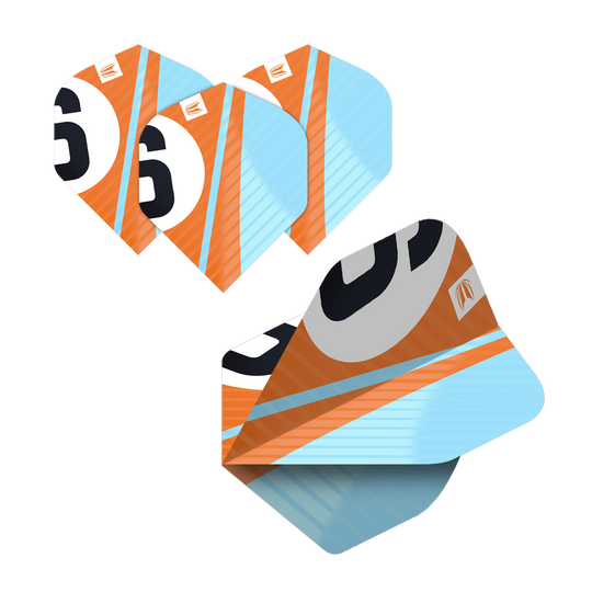 Das Bild zeigt die "Target Pro Ultra Chicane Multipack No2 Standard Flights" in einem Set mit 5 Stück. Die Flights sind in Orange, Blau und Schwarz gestaltet und tragen eine große "6" als Designelement.