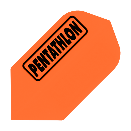 P-67-Pentathlon-Flights-P67 Das Bild zeigt ein orangefarbenes Dartflight mit der Aufschrift "PENTATHLON". Es handelt sich um das Produkt "Pentathlon Flights P67".