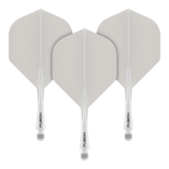 Winmau Fusion Flight Shaft System Standard White Das Bild zeigt drei weiße Dartflights mit integrierten Schäften. Auf den Schäften steht das Wort „FUSION“.