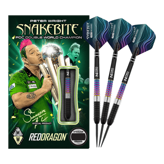 Red Dragon Peter Wright Corra steel darts Die Abbildung zeigt die Red Dragon Peter Wright Corra Steeldarts mit bunter Verpackung. Drei Steeldarts mit farbenfrohem Schaft und schwarzen Spitzen sind neben der Verpackung zu sehen.