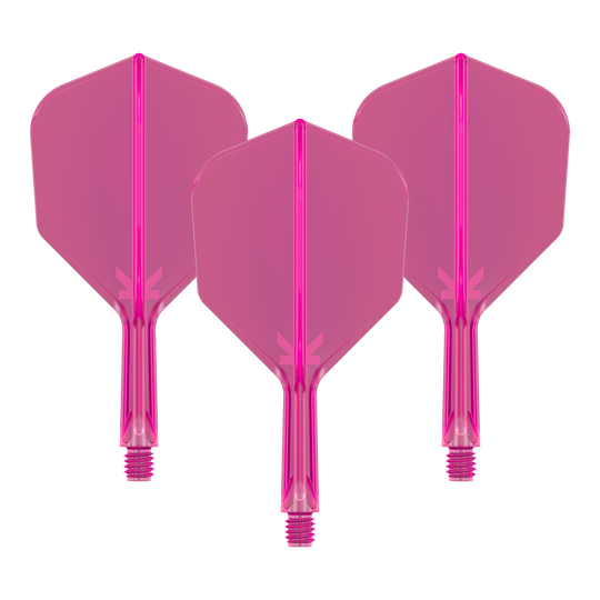 Das Bild zeigt drei neonpinke Dart-Flights mit angesetzten Schäften. Sie sind nebeneinander angeordnet und haben ein transparentes Design.