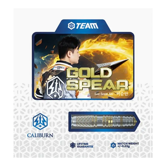 Abgebildet sind die Caliburn Players Darts Lee Soon An Gold Spear Steeldarts, 23g. Diese Darts zeichnen sich durch eine goldfarbene Optik aus.