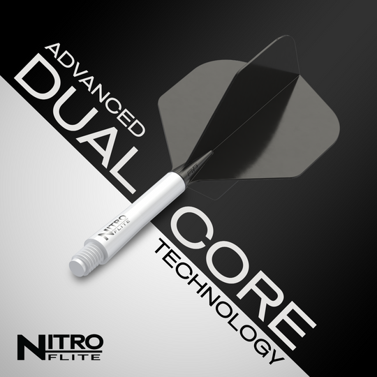 Red Dragon Nitroflite - White Shaft Black No2 Flights Das Bild zeigt das Produkt „Red Dragon Nitroflite – Weißer Schaft, schwarze No2 Flights“. Im Hintergrund steht in großen Buchstaben „Advanced Dual Core Technology“.