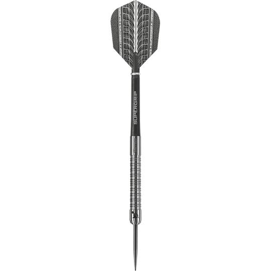 HA11650-Harrows-Supergrip-90-Tungsten-Steeldarts-1DPKYibhoAu83u Das Bild zeigt einen Harrows Supergrip 90% Tungsten Steeldart. Der Dartpfeil hat eine silberne Spitze, einen geriffelten Schaft und ein schwarzes Flight mit der Aufschrift "Supergrip".