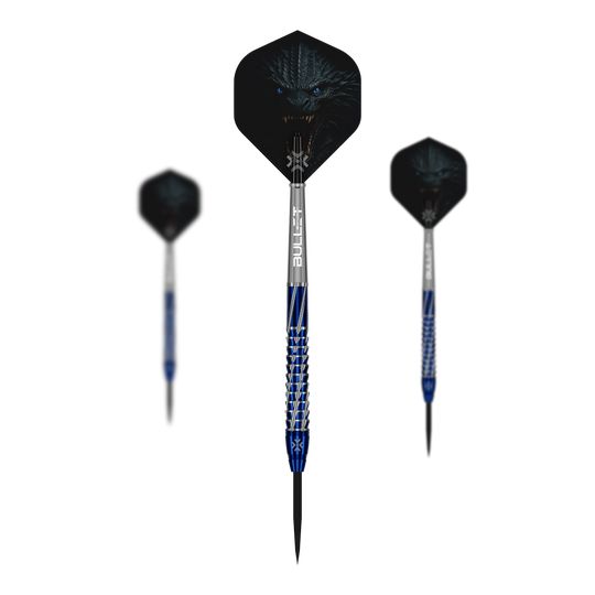 Das Bild zeigt die Bullet Hydra Steeldarts. Ein Set präziser Steeldarts für den Dartsport.