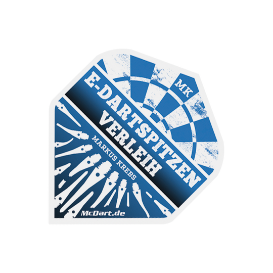 MK8025_Markus_Krebs_Flights_2_EDartSpitzenverleih Das Bild zeigt ein blau-weißes Dartflight-Design mit der Aufschrift "E-Dartspitzen Verleih" und "Markus Krebs". Unten rechts sind verschiedene Dartspitzen und die Website "McDart.de" abgebildet.
