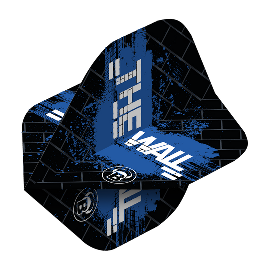 Bulls B-Star Martin Schindler Black Blue No2 Standard Flights Das Bild zeigt die Bulls B-Star Martin Schindler Black Blue No2 Standard Flights. Die Flights sind schwarz mit blauen und weißen Akzenten und dem Schriftzug „THE WALL“.