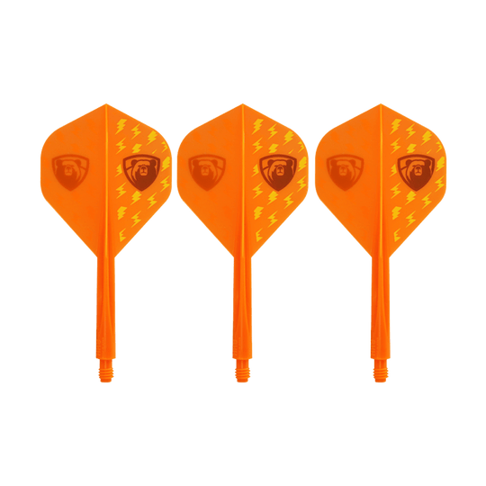 Condor AXE Thunderbolt Orange Flight-System - Standard Das Bild zeigt drei orangefarbene Dart-Flights mit integriertem Schaft. Sie haben ein Blitzmuster und ein Logo auf jeder Flight-Seite.