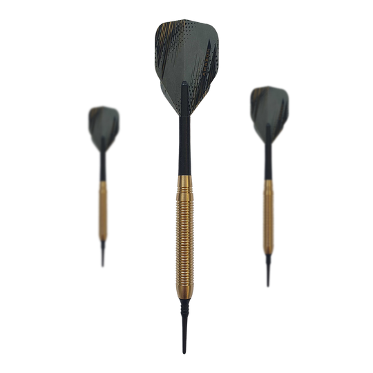 Grey One Golden Softdarts - 18g Das Bild zeigt drei Grey One Golden Softdarts mit einem Gewicht von 18g. Die Darts haben goldene Griffe und schwarze Spitzen sowie schwarze Flights.