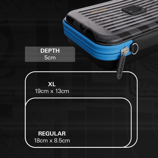 Takoma XL Ghost Series Chris Dobey dart case Takoma XL Ghost Series Chris Dobey Dartcase ist auf diesem Bild zu sehen. Es dient zur sicheren Aufbewahrung und zum Transport von Dartpfeilen.