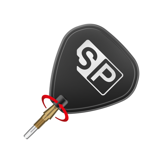 Das Bild zeigt eine schwarze Dartspitze mit der Aufschrift "SP" auf einem Flight. Ein roter Pfeil markiert eine Drehbewegung an der Verbindung zwischen Spitze und Flight.