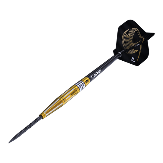 Bulls Stingray ST4 Steeldarts Das Bild zeigt einen Bulls Stingray ST4 Steeldart. Der Dart hat ein goldfarbenes Barrel und schwarze Flights mit einem auffälligen Design.