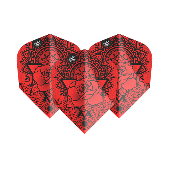 Das Bild zeigt die Target ProUltra Ink Red No6 Flights mit einem auffälligen roten Design. Auf den Flights ist ein detailliertes Muster mit einer Rose und geometrischen Elementen zu sehen.