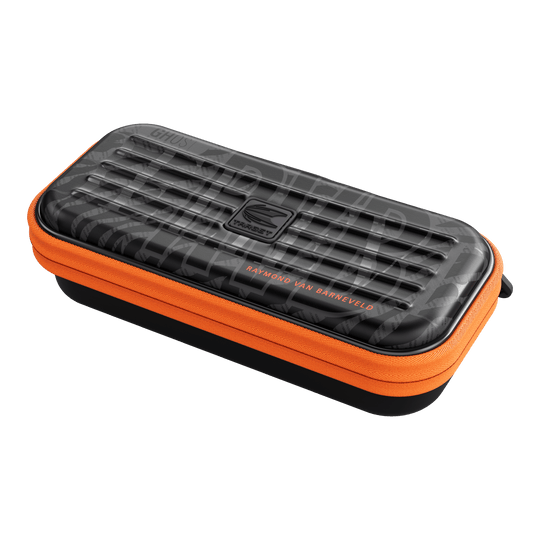 Takoma Ghost Series Raymond Van Barneveld dart case Das Foto zeigt das Takoma Ghost Series Raymond Van Barneveld Dartcase. Es ist ein Dart-Etui für Spielzubehör.