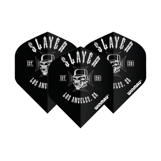Das Bild zeigt drei schwarze Darts-Flights mit dem Aufdruck "SLAYER" und einem Totenkopf mit Zylinder. Darunter stehen die Schriftzüge "LOS ANGELES, CA", "EST. 1981" und "Winmau".
