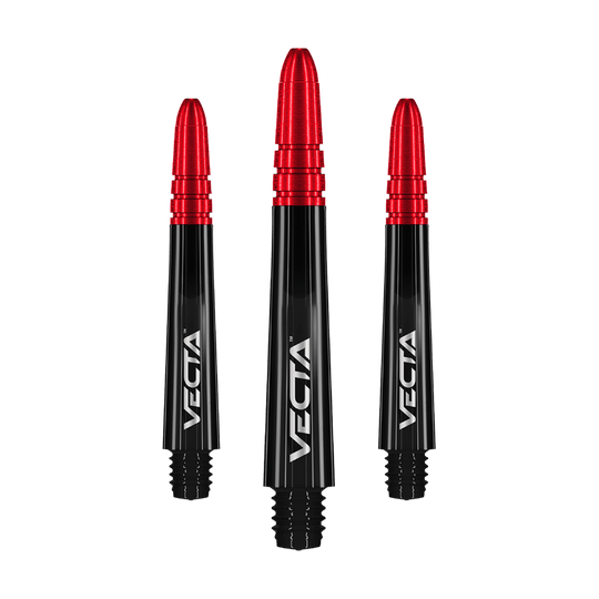 Winmau Vecta Shafts - Schwarz Rot Das Bild zeigt drei schwarze und rote Dartschäfte mit der Aufschrift "VECTA". Sie stehen aufrecht nebeneinander vor einem transparenten Hintergrund.