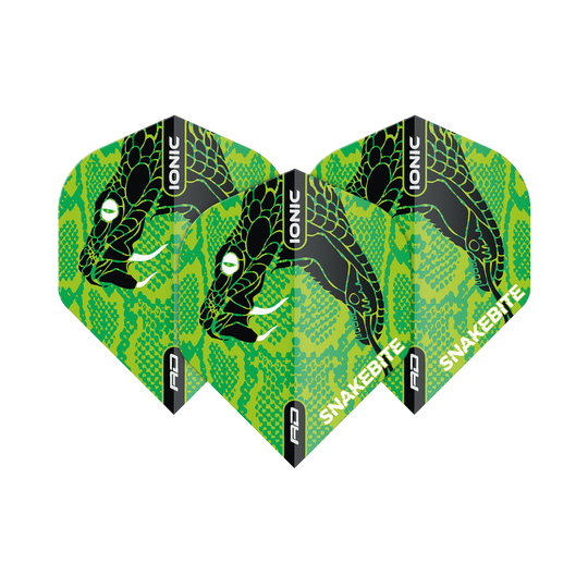 Das Bild zeigt drei Dart-Flights mit einem auffälligen grünen Schlangenkopf-Design. Auf den Flights stehen die Wörter "IONIC" und "SNAKEBITE".