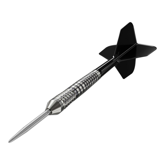 Das Bild zeigt einen Target Black Marque Renegade 4 Swiss Point Steeldart. Der Dartpfeil hat eine silberne, gerillte Spitze und schwarze Flights.