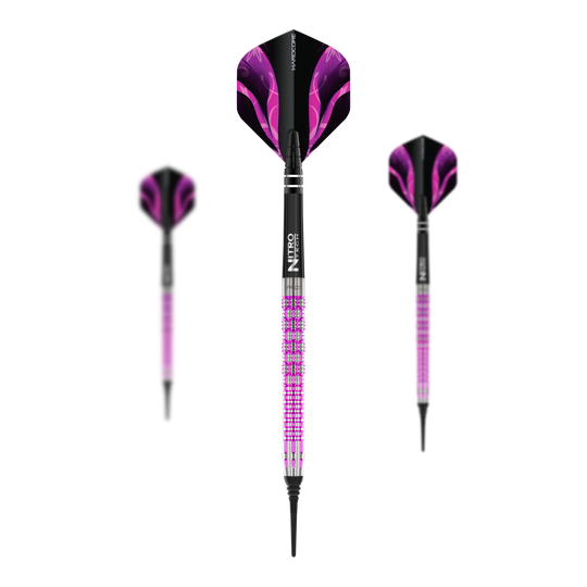 Red Dragon Tyrian Soft Darts - 22g Das Bild zeigt drei Red Dragon Tyrian Softdarts mit einem Gewicht von 22g. Die Darts sind hauptsächlich lila und schwarz gestaltet und haben auffällige Muster auf den Flights.