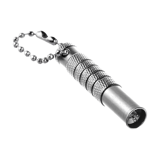 Bullet shaft residue remover Das Bild zeigt einen Bullet Shaftrest Entferner in Silber. Das Produkt wird zur Entfernung von Shaftrests an Dartpfeilen verwendet.