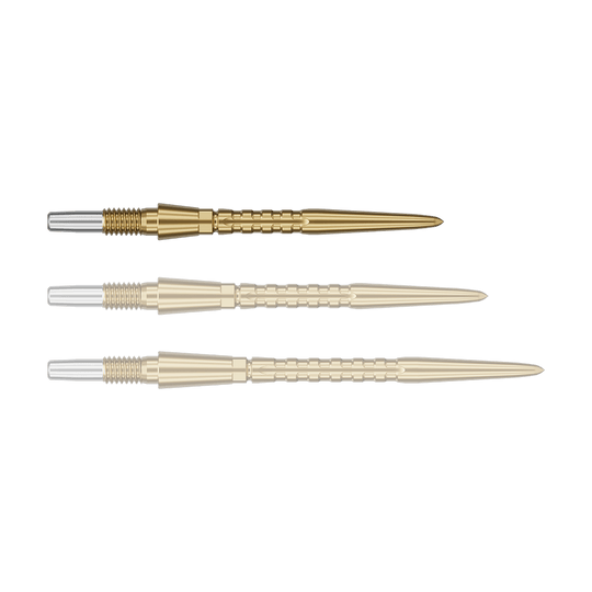 Target Swiss Point Storm Surge steel dart tips - gold Auf dem Bild sind drei goldfarbene Dartspitzen zu sehen. Sie liegen nebeneinander auf grünem Hintergrund.